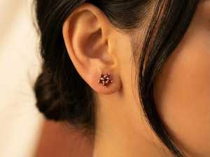 Pendientes de plata de ley 925 con flor de rubí, chapados en oro de 14 quilates, diseño de racimo, piedra de nacimiento de julio, regalo para mujer - Product Image 2