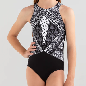 Uniforme de cheerleading élégant pour filles avec logo personnalisé pour les cérémonies scolaires et les activités de cheerleading - Product Image 5