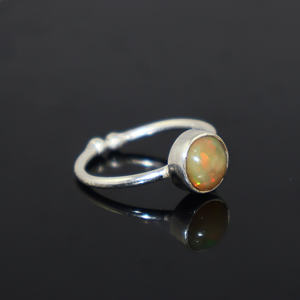 Anillo ajustable chapado en plata de ley 925 con ópalo etíope natural de diseño clásico y forma redonda, joyería para mujeres y niñas. - Product Image 2