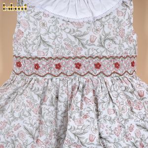 DR4527 – Vestido vintage con volantes florales y capas para niñas, venta al por mayor - Product Image 3