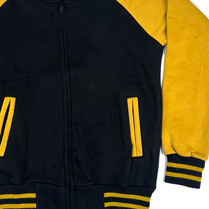 Veste en molleton de qualité supérieure APA Black Varsity |    Blouson bomber universitaire |   Vêtements de rue urbains ultra-tendance pour jeunes universitaires - Product Image 3