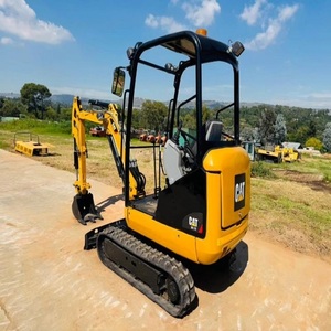 Mini-excavatrice Cat avec accessoires, moteur, pompe, boîte de vitesses - composants essentiels inclus ! Disponible à la vente - Product Image 3