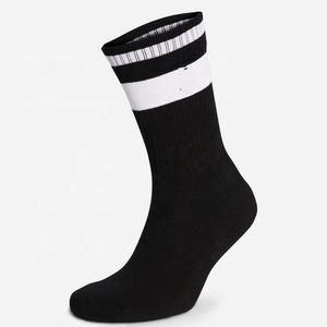 Calcetines Deportivos para Hombre, Nuevos, de Alta Calidad, 100% Algodón, con Logotipo Personalizado, Negros, Acanalados, de Secado Rápido, Transpirables, Antideslizantes, Cómodos e Informales - Product Image 6