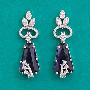 Pendientes de Aro Clásicos Americanos de Calidad de Exportación Kanhai Jewels con Baño de Rodio y Circonita, para Mujer, Aniversario 431576 - Product Image 5