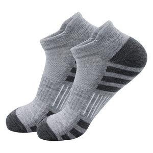 Calcetines Personalizados al por Mayor para Hombre y Mujer, de Algodón, Deportivos, de Secado Rápido, de Invierno, con Logotipo de Marca Privada, Casuales, de Punto, OEM, ODM, AL BARAKA WEAR - Product Image 1