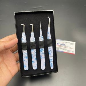 Pince à épiler professionnelle en acier inoxydable de haute qualité, avec poignée diamantée, pour extensions de cils, 11 cm, noire, personnalisable, avec impression papier marbré durable - Product Image 3