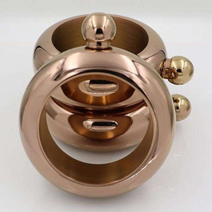 Juego de 2 Botellas de Metal de Primera Calidad con Forma y Tamaño Personalizados, Acabado Plateado Brillante y Pulido a Precio Económico - Product Image 1