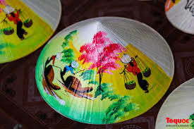 MEJOR VENDIDO Sombrero Cónico de Paja de Bambú Ecológico Pintado a Mano y Personalizado para Recuerdos de Boda en Destinos Exclusivos - Product Image 1