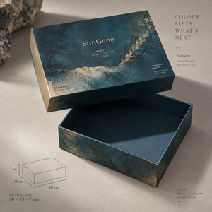 Caja rígida de cartón SunGene Lift Off Lid para paleta de sombras de ojos en azul petróleo y latón pálido - Product Image 5