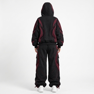 Ensemble de survêtement cargo noir et bordeaux pour femme, sweat à capuche zippé oversize, streetwear gothique, pantalon baggy, vêtements personnalisés en gros - Product Image 2