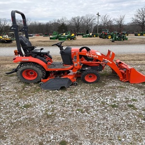 รถแทรกเตอร์ดีเซลขนาดเล็ก Kubota BX2680 ทนทาน 30 แรงม้า ขับเคลื่อน 4 ล้อ เครื่องยนต์ YTO ปั๊มแรงดันสูง เหมาะสำหรับการเกษตร จัดสวน และงานอเนกประสงค์ - Product Image 5