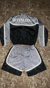 Custom Men's Shorts <b>Set</b> Zip up Reflective Windbreaker Jacket <b>Set</b> <b>Embroidery</b> Logo Nylon Waterproof Gradient Stripe Tracksuit - Product Image 4
