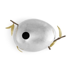 Vase de luxe Saleem International 2026 en métal couleur argent, motif grenade et feuille de ginkgo marron doré - Product Image 4