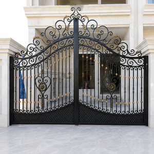 Une magnifique porte en fer forgé sur mesure, une œuvre d'art métallique de qualité supérieure, soigneusement conçue pour durer des générations. - Product Image 1