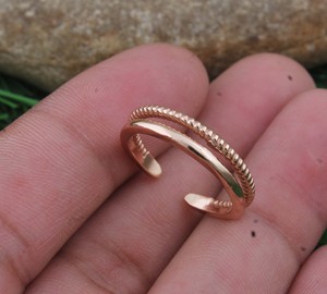 Anillo Solitario Clásico Boho Hecho a Mano con Baño de Oro y Engaste de Plata de Ley 925, Certificado Jaipur, Unisex, para Bodas y Fiestas - Product Image 6