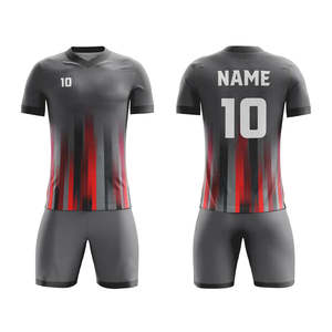 Camiseta de Fútbol Retro con Logotipo Personalizado, Uniforme de Alta Calidad para Jugadores de Fútbol - Product Image 1