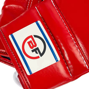 Gants de boxe professionnels en cuir de vachette avec logo de marque personnalisé |   Gants d'entraînement de sparring OEM 8oz–16oz - Product Image 2