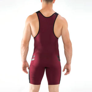 Singlet de Lucha Unisex Five B Color Granate, Ajustado, de Poliéster, Absorbe la Humedad, para MMA y Kickboxing, Protección UV Frontal UPF 50, Talla Adulto - Product Image 2