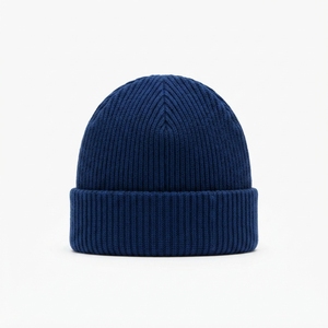 Gorro de Punto Acanalado Azul Rey con Puño, Cálido para Invierno, con Logotipo Bordado Personalizado - Product Image 4