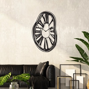 Horloge murale noire de style antique pour cuisine, chambre, bureau et école, ajoute un attrait décoratif classique et intemporel à la décoration murale, en provenance d'Inde. - Product Image 3