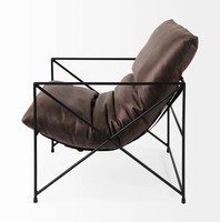 Fauteuil de salon moderne avec structure en métal et coussin marron, design minimaliste, fauteuil de détente pour la maison