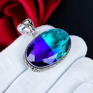 Pendentif Bohème pour Femme en Argent Sterling 925 avec Tourmaline Bicolore Ovale Facettée et Sertissage clos, Bijou Artisanal en Pierre Précieuse - Product Image 5