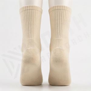Chaussettes de compression athlétiques pour hommes, course à pied, entraînement, cyclisme, sports de plein air, chaussettes courtes respirantes, durables, soutien, couleur personnalisée - Product Image 2