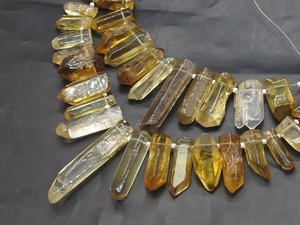Perles brutes en quartz naturel Beer - Pour la fabrication de bijoux - Fournitures pour grossistes - Nouvelle arrivée 8 pouces 15-30 mm de long environ - Product Image 3