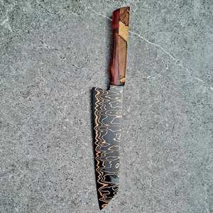 Cuchillo de Chef Estilo Japonés de 8 Pulgadas, Acero Damasco VG10, Mango de Madera Estabilizada, Logotipo Personalizado, Funda de Cuero Hecha a Mano - Product Image 3