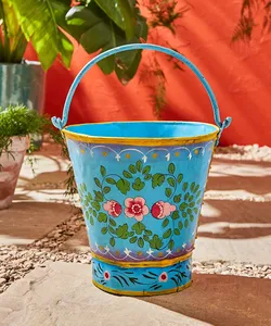 Lot de 3 paniers de rangement en fer forgé peints de motifs floraux pour jardin, ferme, maison, hôtel, entrée, console et décoration - Product Image 5