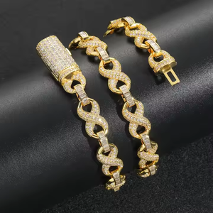 Collar de Lujo con Eslabones Infinitos Chapado en Oro de 18K para Hombre |   Cadena Hip Hop de Moissanita |   Joyería de Regalo Personalizada - Product Image 2
