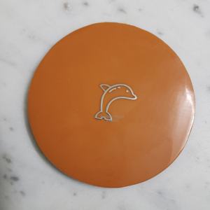 Dessous de verre en résine orange faits à la main avec fleurs séchées Ensemble de sous-verres époxy imperméables durables pour la maison, le bureau et la barre à utiliser en cadeau - Product Image 1