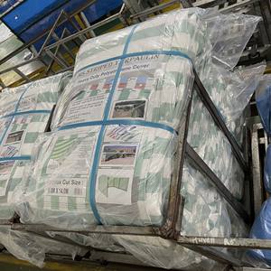 Bâche PE fabriquée au Vietnam K Tarp Vina White Green Stripe Couverture de service de coupe protégée contre les UV - Product Image 5