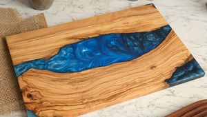 Tabla de Cortar de Madera y Resina Epoxi Hecha a Mano de Primera Calidad, Tabla de Cocina de Madera y Resina Epoxi de Lujo para Chefs - Product Image 2
