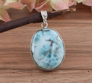 Pendentif en pierre précieuse Larimar naturelle vintage, argent sterling 925 plaqué platine, bijoux faits à la main, bleu océan - Product Image 1