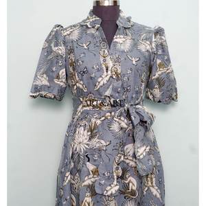 Vestido Largo Midi de Algodón con Diseño Indio Hecho a Mano para Mujer, Cuello en V, con Bolsillos, Ideal para Fiestas y Ocasiones Especiales - Product Image 4