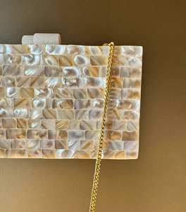 Sacs à main Tradnary avec incrustations de nacre blanche et chaînes à motif géométrique pour femmes – Sacs et pochettes tendance - Product Image 6