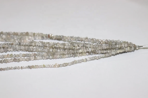 ลูกปัดเพชรสีขาวธรรมชาติขนาด3-4มม. ลูกปัดเพชรสีเทา15นิ้วเครื่องประดับทำด้วยวัสดุหินธรรมชาติ - Product Image 2