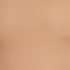 Ropa deportiva sin mangas transpirable que ofrece comodidad y flexibilidad. Camisetas sin mangas para mujer para entrenamiento y actividades diarias. Camisetas sin mangas para mujer. - Product Image 6