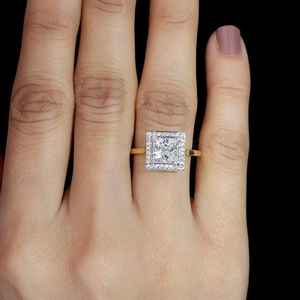 Anillo de Compromiso de Plata de Ley 925 con Baño de Oro Rosa, Moissanita de Corte Princesa de 1.5CT con Halo, Engaste de Puntas, Sin Níquel, Sin Plomo - Product Image 4