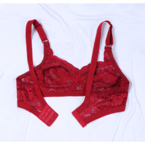 Soutiens-gorge de sport légers avec logo frontal pour les séances d'entraînement longues, offrant un maintien élevé, une extensibilité quadridirectionnelle, un confort doux et une flexibilité. - Product Image 1