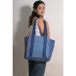 Bolsa de Compras de Algodón Kantha Hecha a Mano en India, Bolso de Hombro Boho para Mujer, Bolso de Mano para el Mercado - Product Image 1