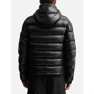 เสื้อแจ็คเก็ตพัฟเฟอร์บุขนหนานุ่มสำหรับผู้ชาย พิมพ์โลโก้ได้ตามต้องการ มีฮู้ดถอดได้ เหมาะสำหรับฤดูหนาว ผลิตจากไนลอนคุณภาพดี ให้ความอบอุ่นสูง ใช้งานได้หลากหลาย เหมาะสำหรับกิจกรรมกลางแจ้ง - Product Image 4