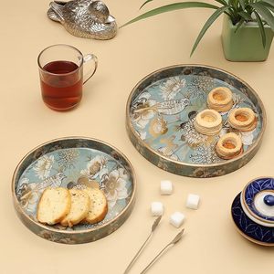 Plateau de service décoratif rond en bois émaillé à motif floral moderne, fait main, pour la maison, l'hôtel, les fêtes et les anniversaires - Product Image 5