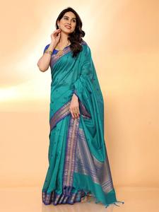 Sari long en soie mélangée bleu à double bordure, avec bordure tissée Zari verte, tenue traditionnelle indienne pour mariage, robe Diwali pour femme, livraison rapide - Product Image 5