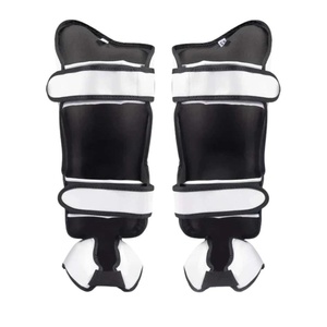 Protège-tibias en cuir pour MMA et Kickboxing, qualité supérieure, nouveau style Fairtex, sur mesure, protection des jambes, prix de gros RTS, OEM - Product Image 6