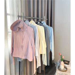 เสื้อแจ็คเก็ตกันแดดคุณภาพสูงสำหรับทุกเพศ - ราคาแข่งขันจากโรงงานเวียดนาม - Product Image 3
