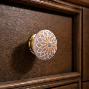 Poignée de meuble décorative SHUBHAM en céramique moderne à motif floral, bouton de tiroir vintage violet pour la maison - Product Image 5