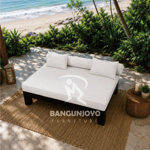 Chaise longue d'extérieur moderne avec coussins en polyester blanc, structure en teck, style côtier, sans accoudoirs, dossier solide, résistant aux UV - Product Image 4
