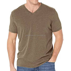 T-shirt à manches courtes unisexe en coton 100% à col en V personnalisé et tendance - Product Image 5